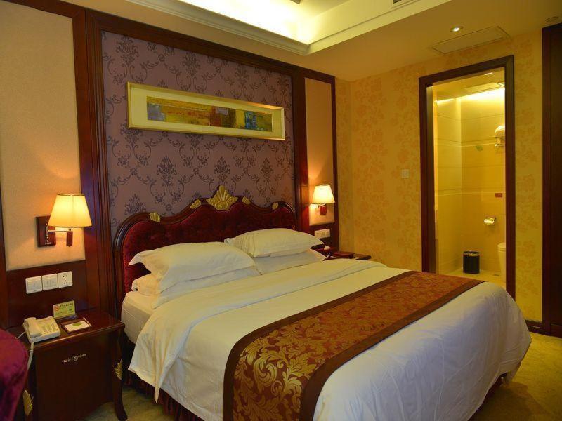 Vienna International Hotel Shanghai Pudong New District Caolu Esterno foto