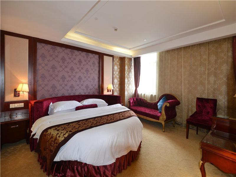 Vienna International Hotel Shanghai Pudong New District Caolu Esterno foto