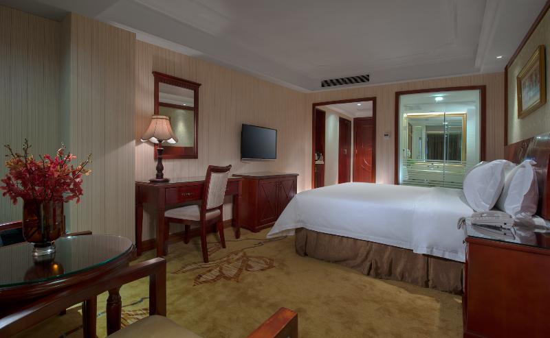 Vienna International Hotel Shanghai Pudong New District Caolu Esterno foto